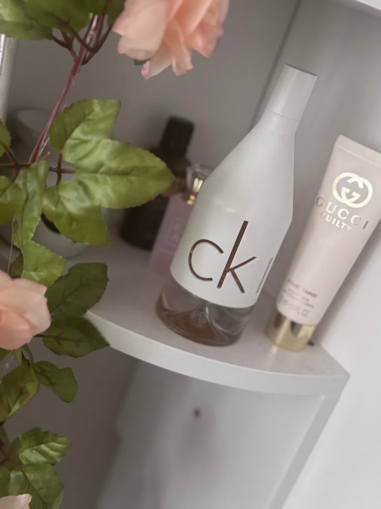 Ck in2u her, Sieraden, Tassen en Uiterlijk, Uiterlijk | Parfum, Ophalen of Verzenden, Zo goed als nieuw