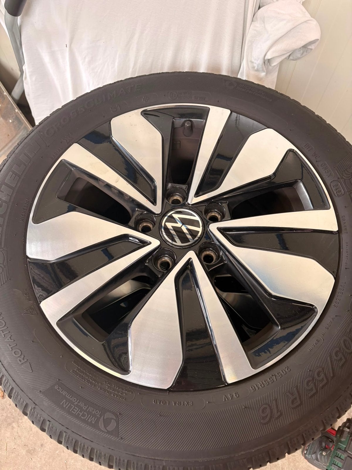 Volkswagen velgen met All Season banden - 16 inch, Ophalen, Gebruikt, 16 inch, Banden en Velgen