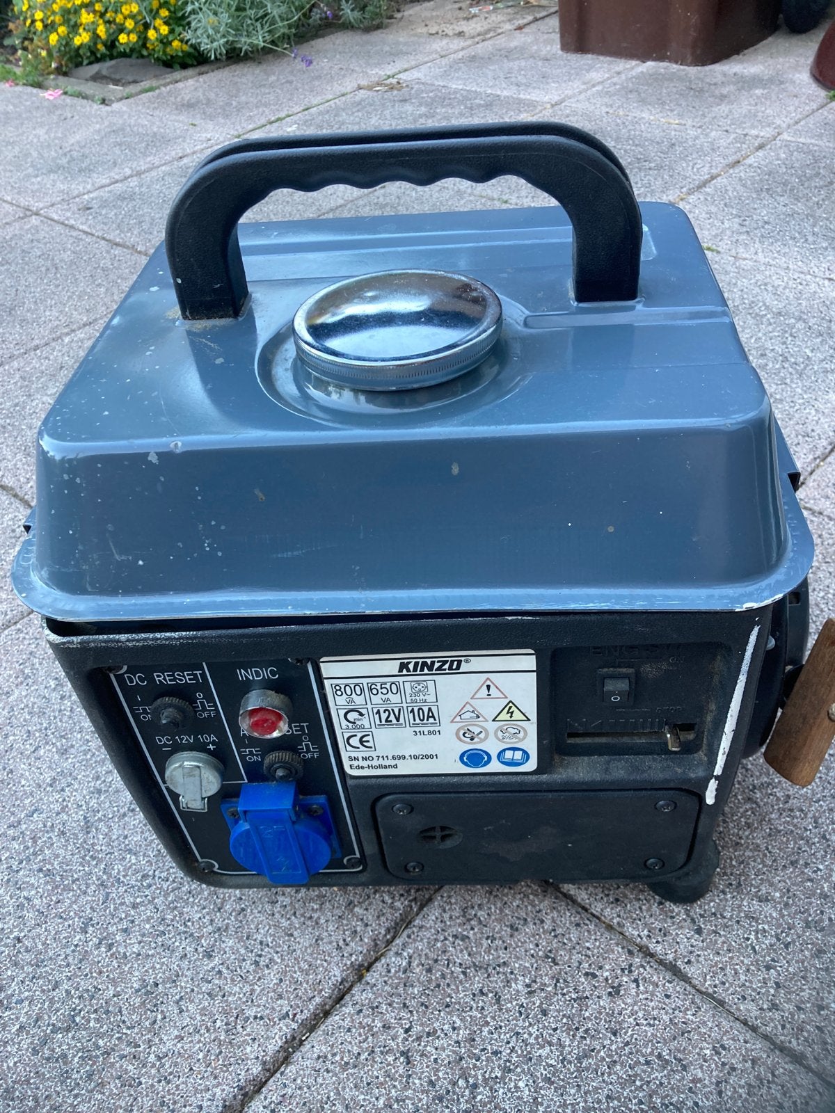 Kinzo Benzine Aggregaat 800W/650W - Compact en Draagbaar, Ophalen, Gebruikt, Minder dan 5 kVA, Benzine