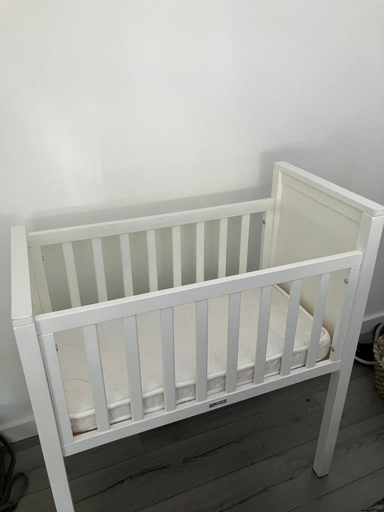 TWF ledikant voor baby, Ophalen, Gebruikt, Ledikant