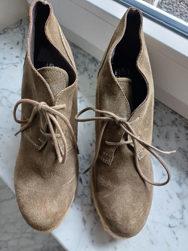 Nieuw Hot Ice suede schoenen maat 41 nieuwprijs €79,95, Hot Ice, Beige, Lage of Enkellaarzen, Nieuw
