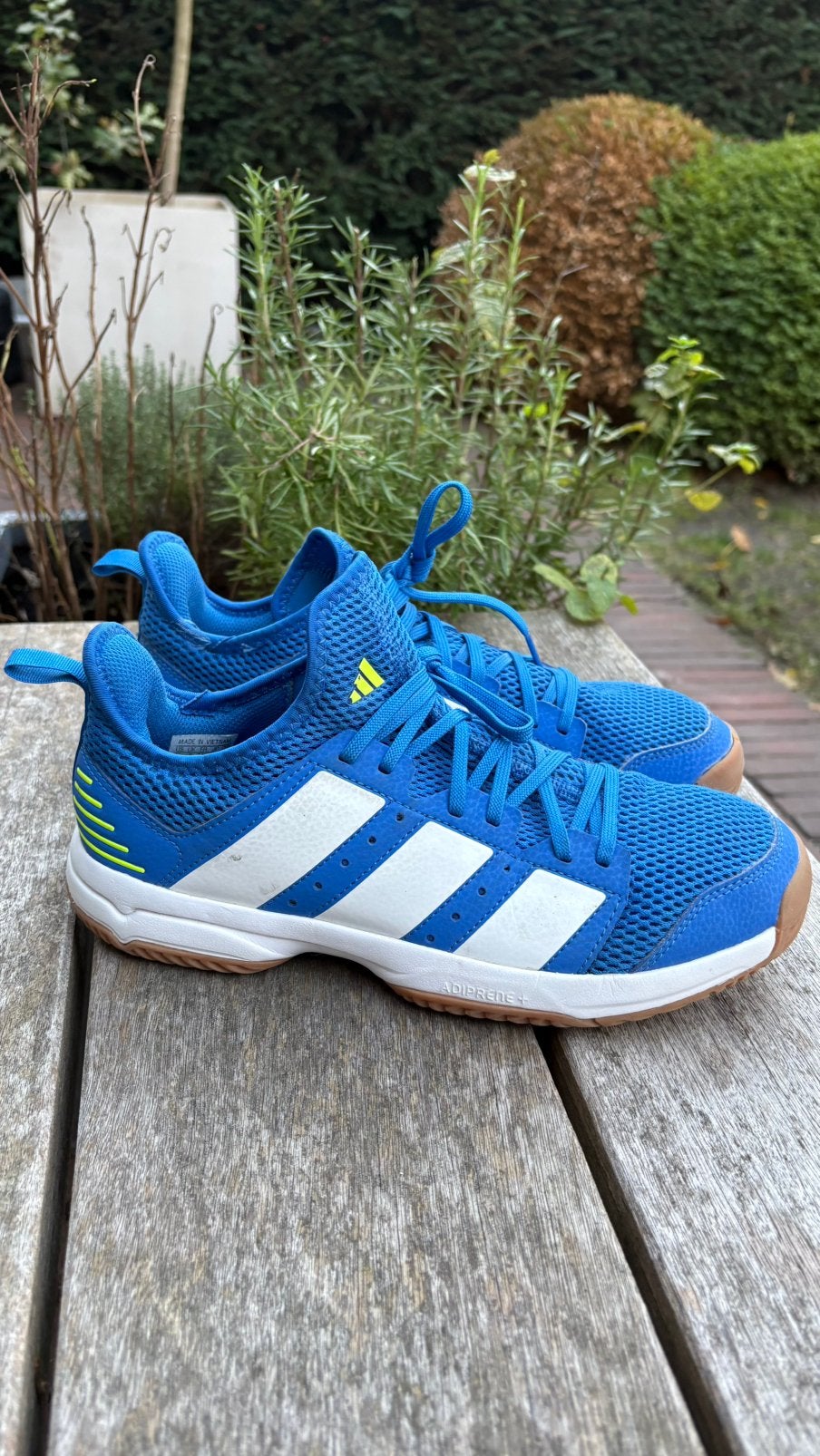 Binnen schoenen hockey maat 39,5 zo goed als nieuw, Ophalen, Zo goed als nieuw, Schoenen