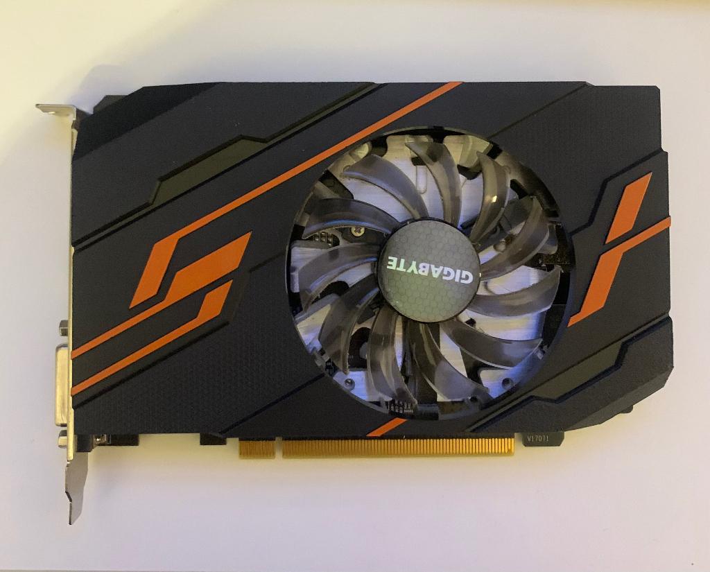 Gigabyte GeForce GT 1030  2G, Computers en Software, Videokaarten, PCI-Express 3, Gebruikt, HDMI, Ophalen of Verzenden