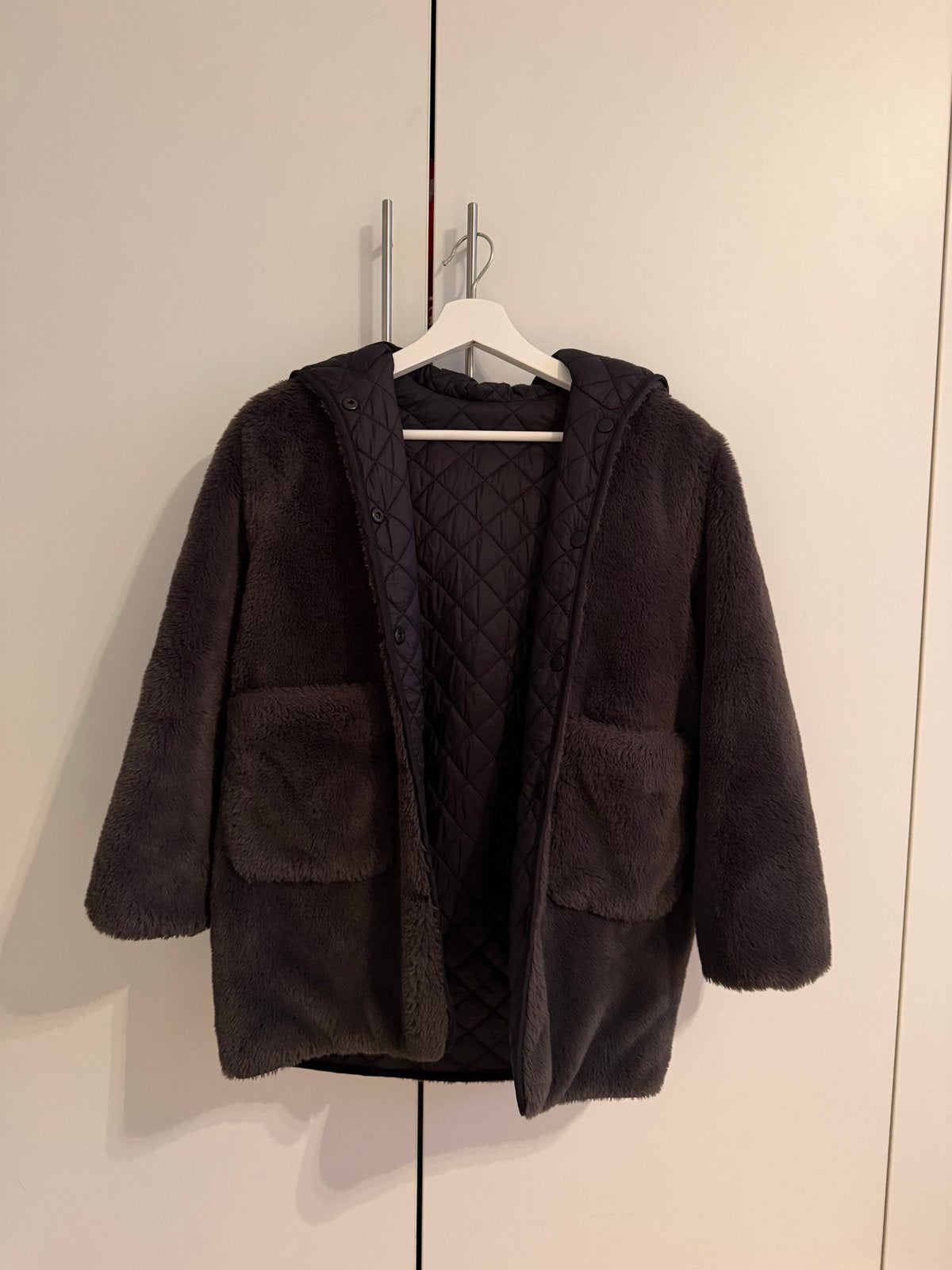 Zara omkeerbare jas, teddy en gewatteerd, meisje maat 140, Ophalen of Verzenden, Zo goed als nieuw, Meisje, Jas