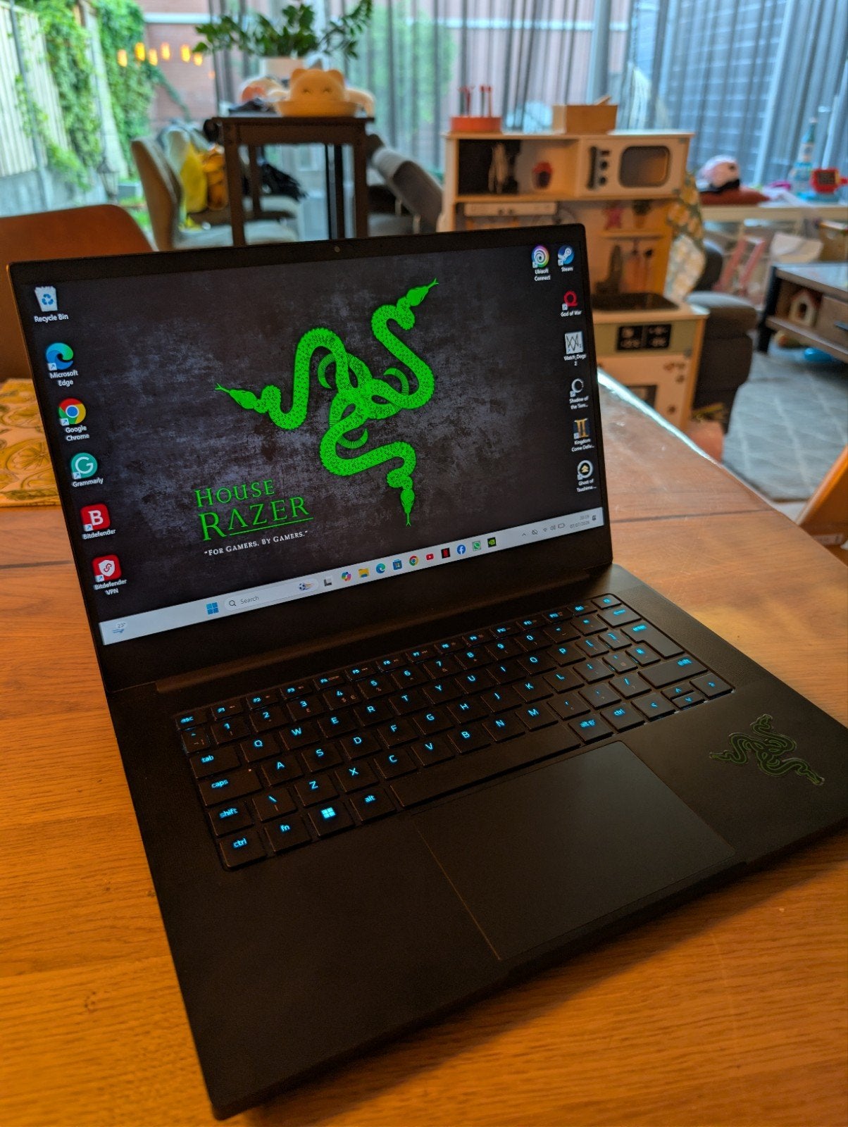 Razer Blade 14" Gaming Laptop Ryzen 9 6900HX RTX 3080 Ti, Computers en Software, Met videokaart, Qwerty, AMD Ryzen 9 6900HX, 14 inch