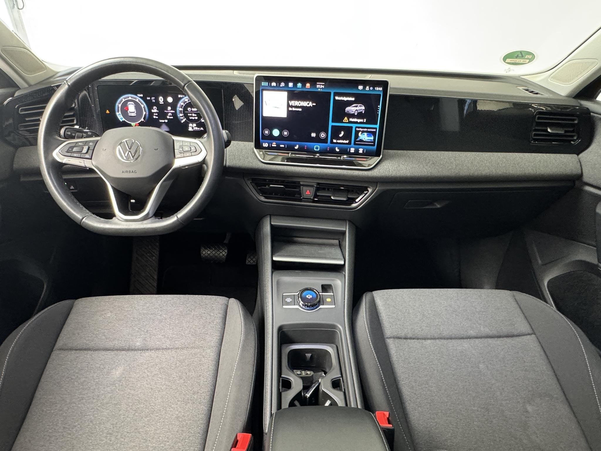 Volkswagen Tiguan 1.5 eTSI | Navigatie | Camera | Stoelverwa, Auto's, Stof, 4 cilinders, Met garantie (alle), 1498 kg
