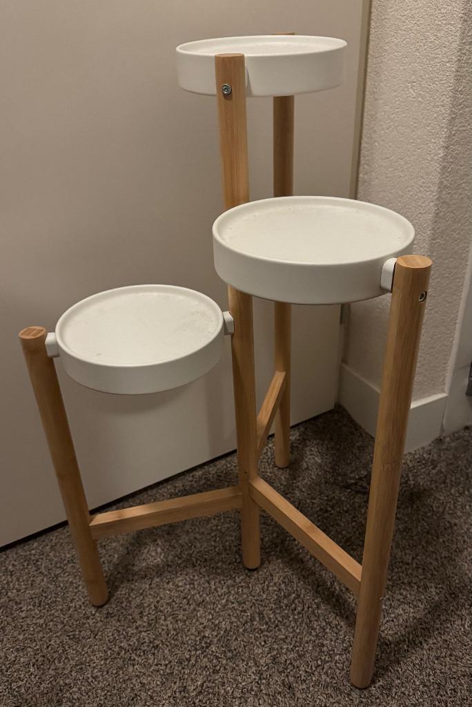 Plantenstandaard Satsumas IKEA, Ophalen, Kunststof, Rond, Zo goed als nieuw