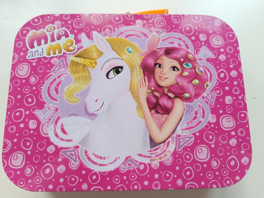 Koffer met 4 puzzels van Mia & Me, Ophalen, Meer dan 50 stukjes, Zo goed als nieuw, 6 jaar of ouder