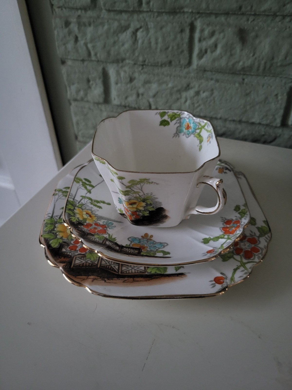 Victoria C&E Bone China Trioset - Vintage Theekopje, Antiek en Kunst, Ophalen