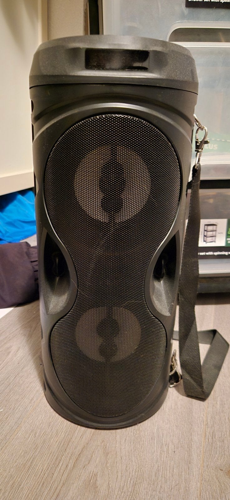 iDance Typhoon 101 Party Speaker met Lichteffecten, Party speaker, Zo goed als nieuw, USB-aansluiting, Minder dan 60 watt