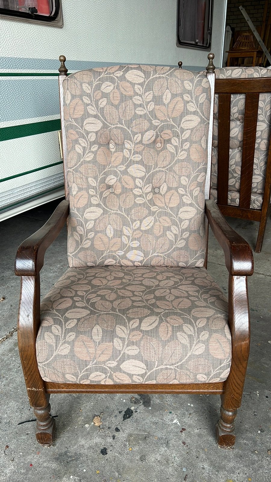 2 eiken fauteuils gratis, Ophalen