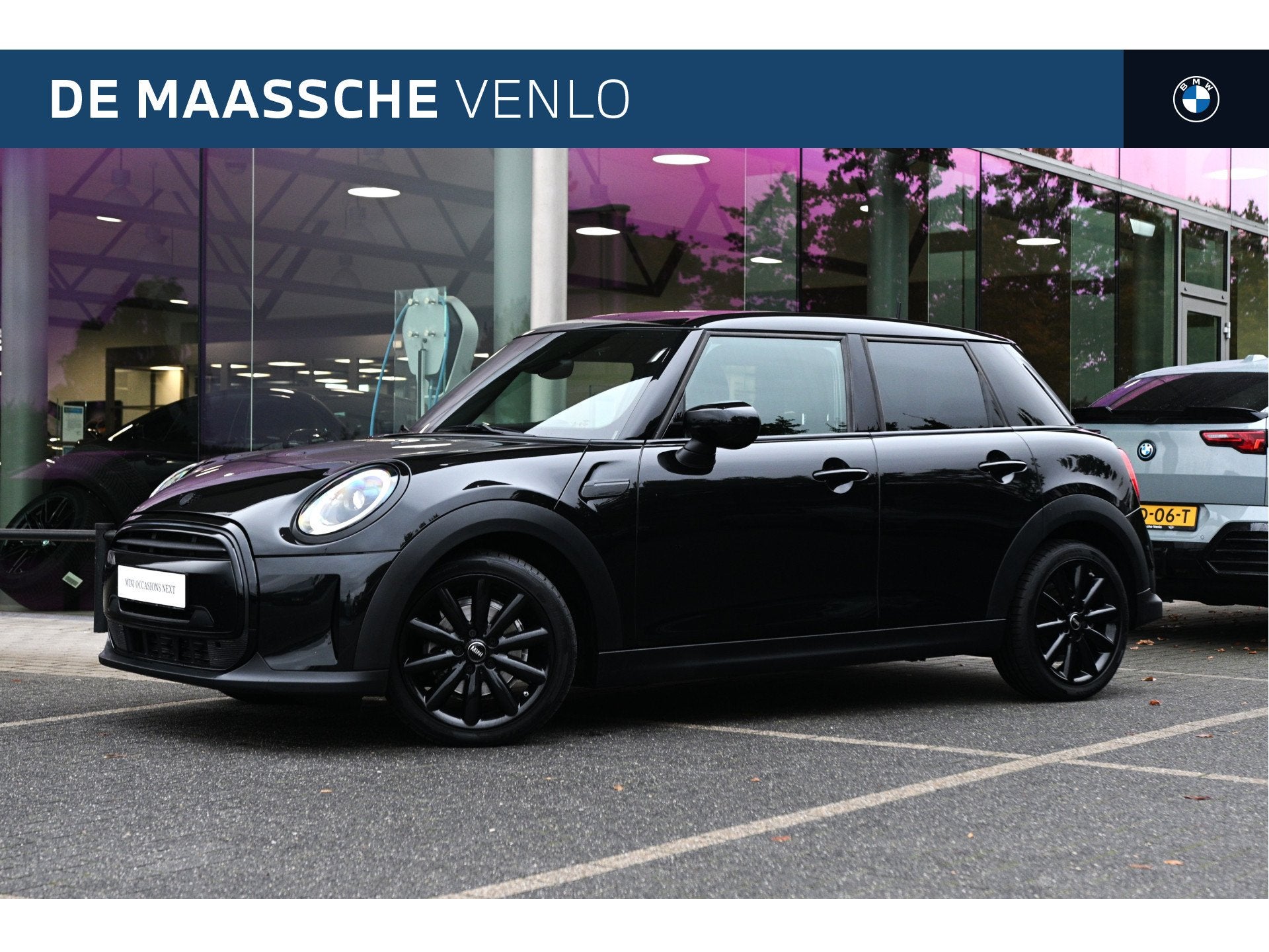 MINI Hatchback Cooper Classic Camden Automaat / Sportstoelen, Auto's, Dealer onderhouden, 136 pk, Met garantie (alle), Zwart