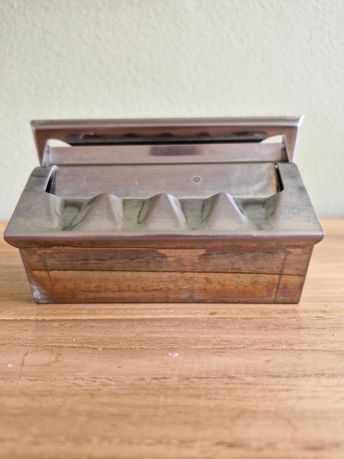 Vintage metalen wand asbak jaren '50-'60, Ophalen of Verzenden