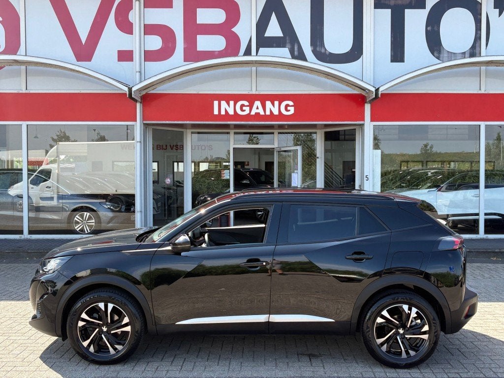Peugeot 2008 1.2 PURETECH 130PK AUT. ALLURE TREKHAAK NAVI CA, Auto's, Automaat, Gebruikt, Huisgarantie, 1199 cc