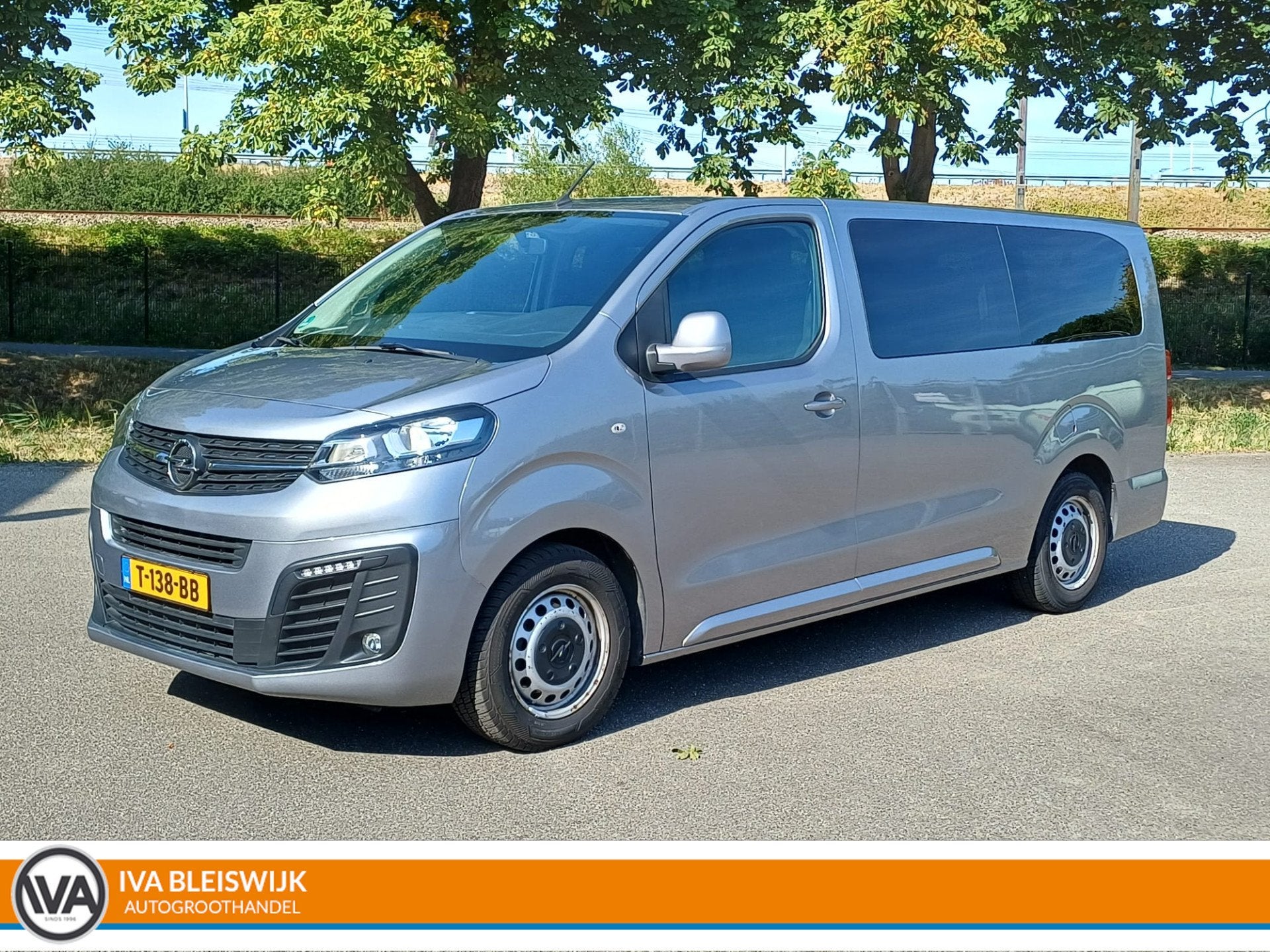 Opel Vivaro Combi 2.0 CDTI L3H1 AUTOMAAT 145 PK | 9 PERS | N, Auto's, 15 km/l, Euro 6, 241 €/maand, Bedrijf