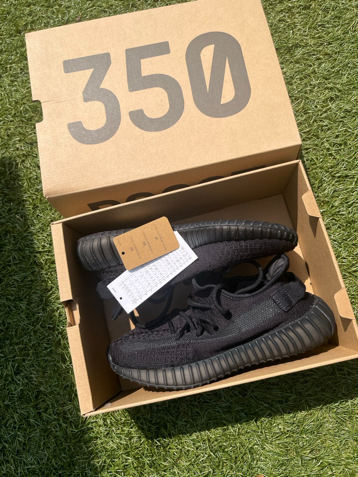 Yeezy boost 360 v2 onyx!, Ophalen of Verzenden, Zo goed als nieuw, Zwart