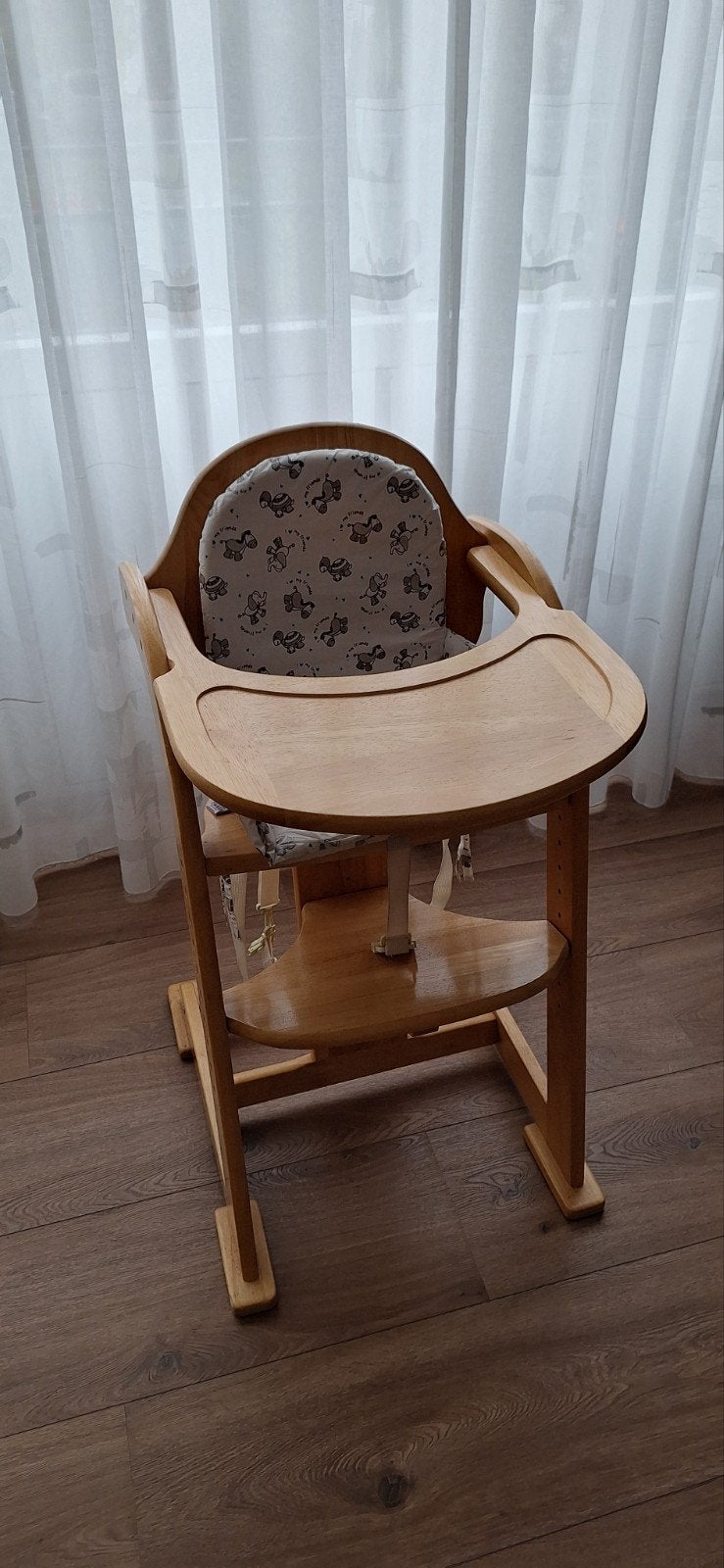 Tiamo Wood Collection meegroeistoel met eetblad, Ophalen