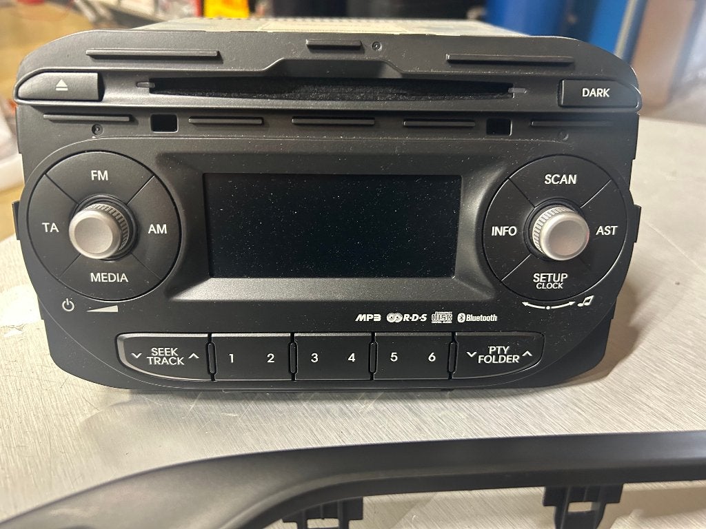 Kia Picanto 2013 originele autoradio, Ophalen of Verzenden, Gebruikt
