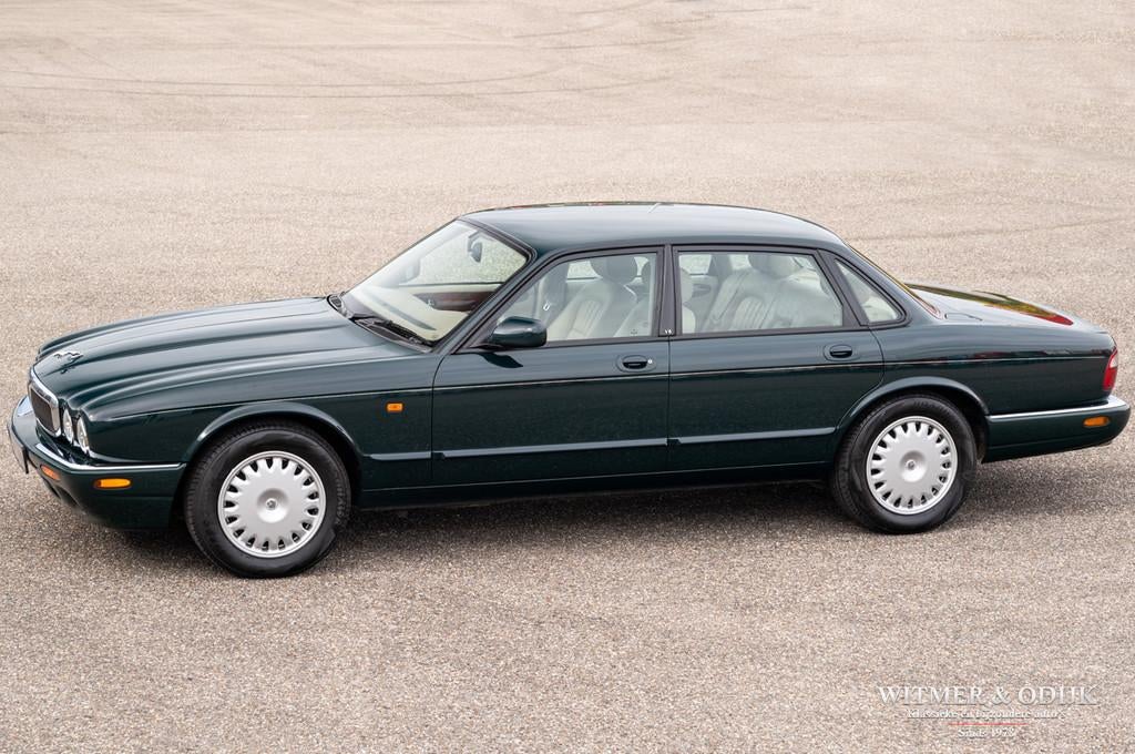 Jaguar XJ 3.2 V8 Executive Blijvend bijtellingsvriendelijk, Achterwielaandrijving, Gebruikt, 8 cilinders, Bedrijf