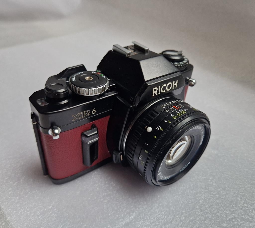 Vintage Ricoh XR 6 Spiegelreflex Camera  ZGAN  50mm f/2 Lens, Ophalen of Verzenden, Zo goed als nieuw, Compact, Overige Merken