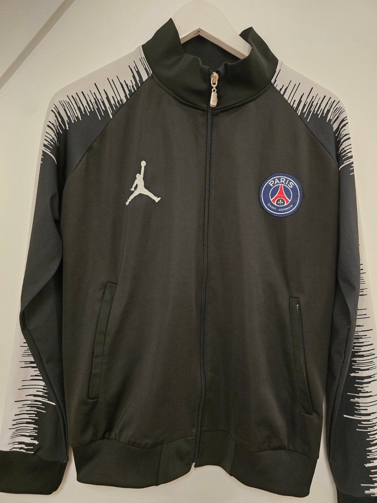 PSG x Jordan trainingsjack - Zwart/Wit, Zwart, Nieuw, Ophalen of Verzenden, Voetbal