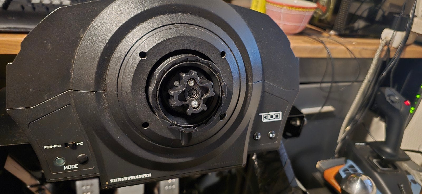 Thrustmaster T300 - Stuurwielbasis, Ophalen of Verzenden, Gebruikt