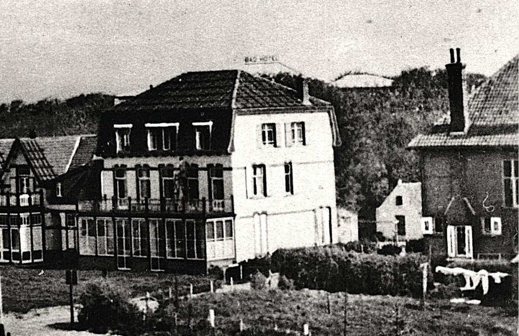 700795 Domburg Z Vroonweg Nette oude kaart onbeschreven, Verzamelen, Ansichtkaarten | Nederland, Verzenden, 1940 tot 1960, Ongelopen