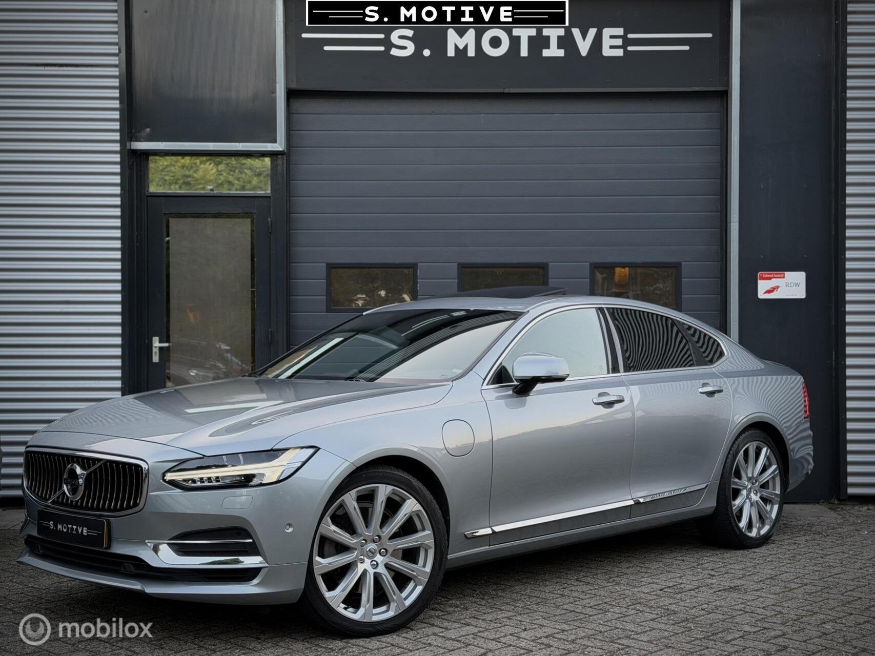 Volvo S90 2.0 T8 AWD Inscription Bowers & Wilkins Vol! Trekh, Auto's, Volvo, Automaat, 1935 kg, Gebruikt, Euro 6
