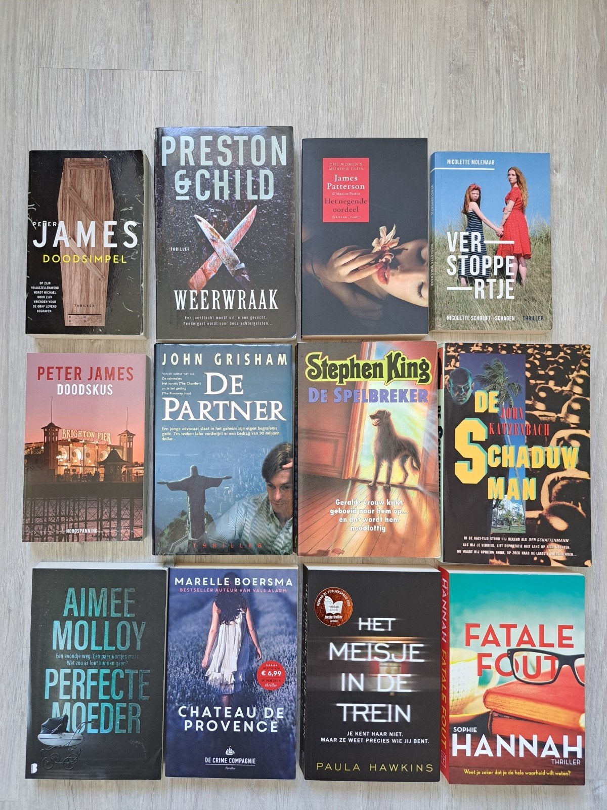 12 spannende thrillers, Ophalen of Verzenden, Gelezen