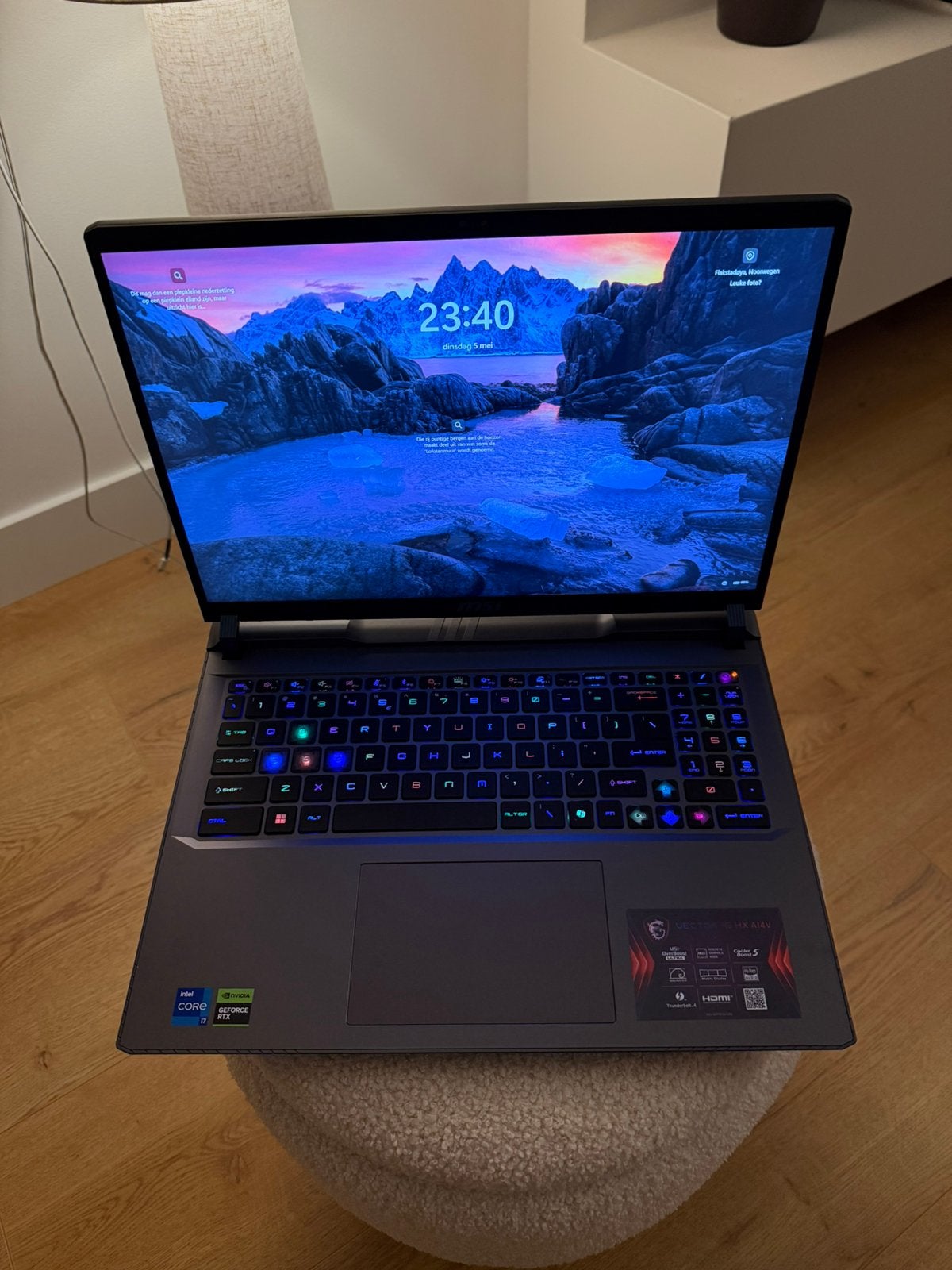 Foto 3 van MSI Game Laptop | RTX 4080 | 240Hz | i7-14650HX