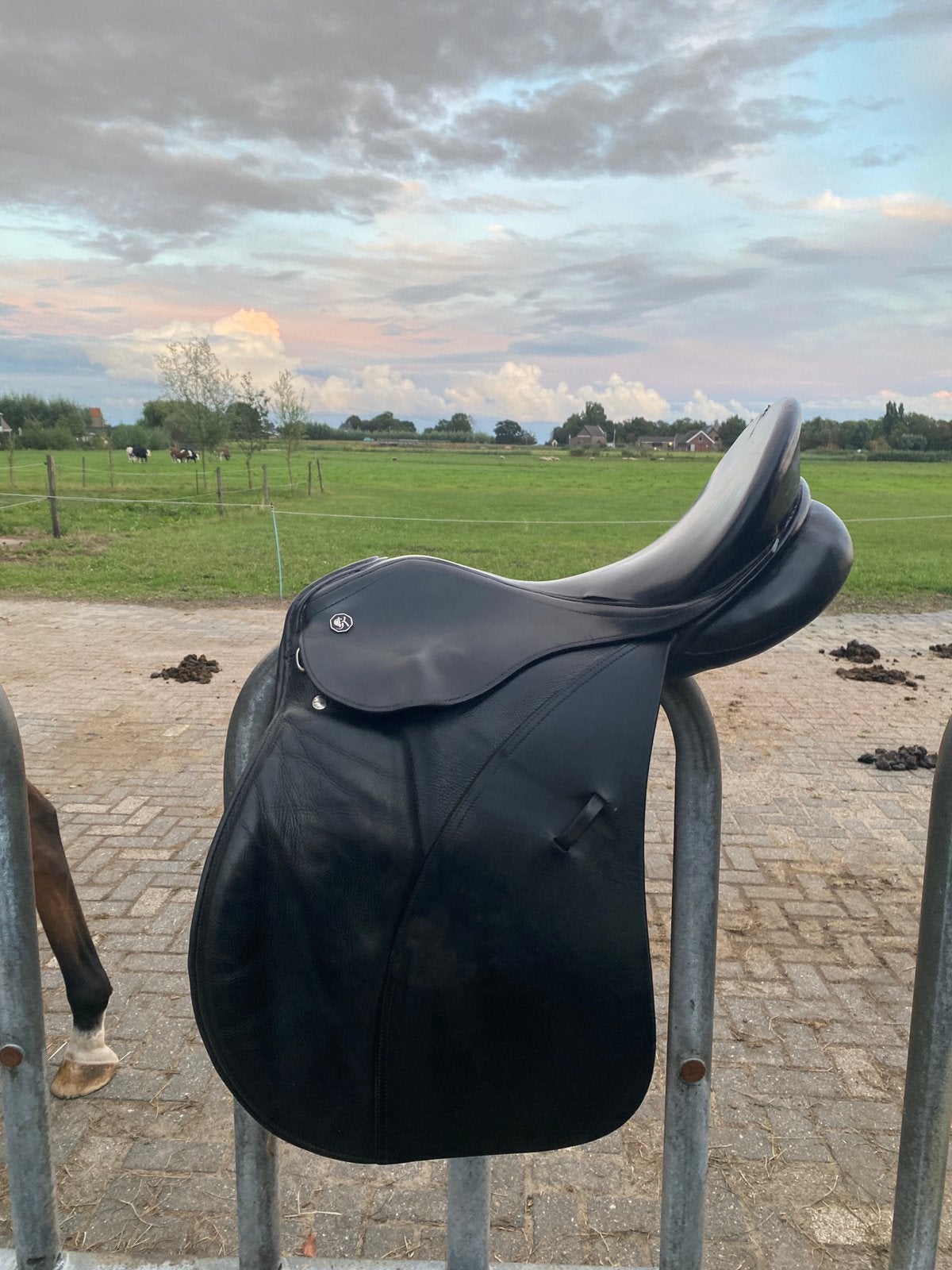 Kieffer Dressuur zadel 17 inch, Ophalen of Verzenden, Gebruikt