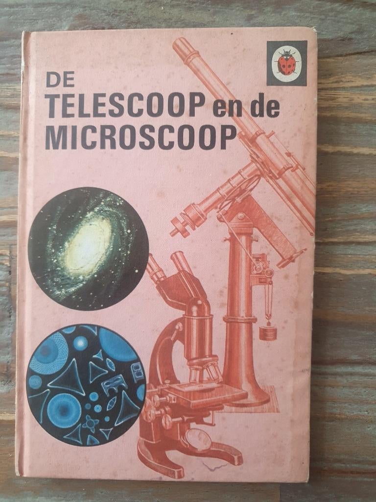 Globe: de telescoop en de microscoop, Ophalen of Verzenden, Gelezen, Roy Worvill