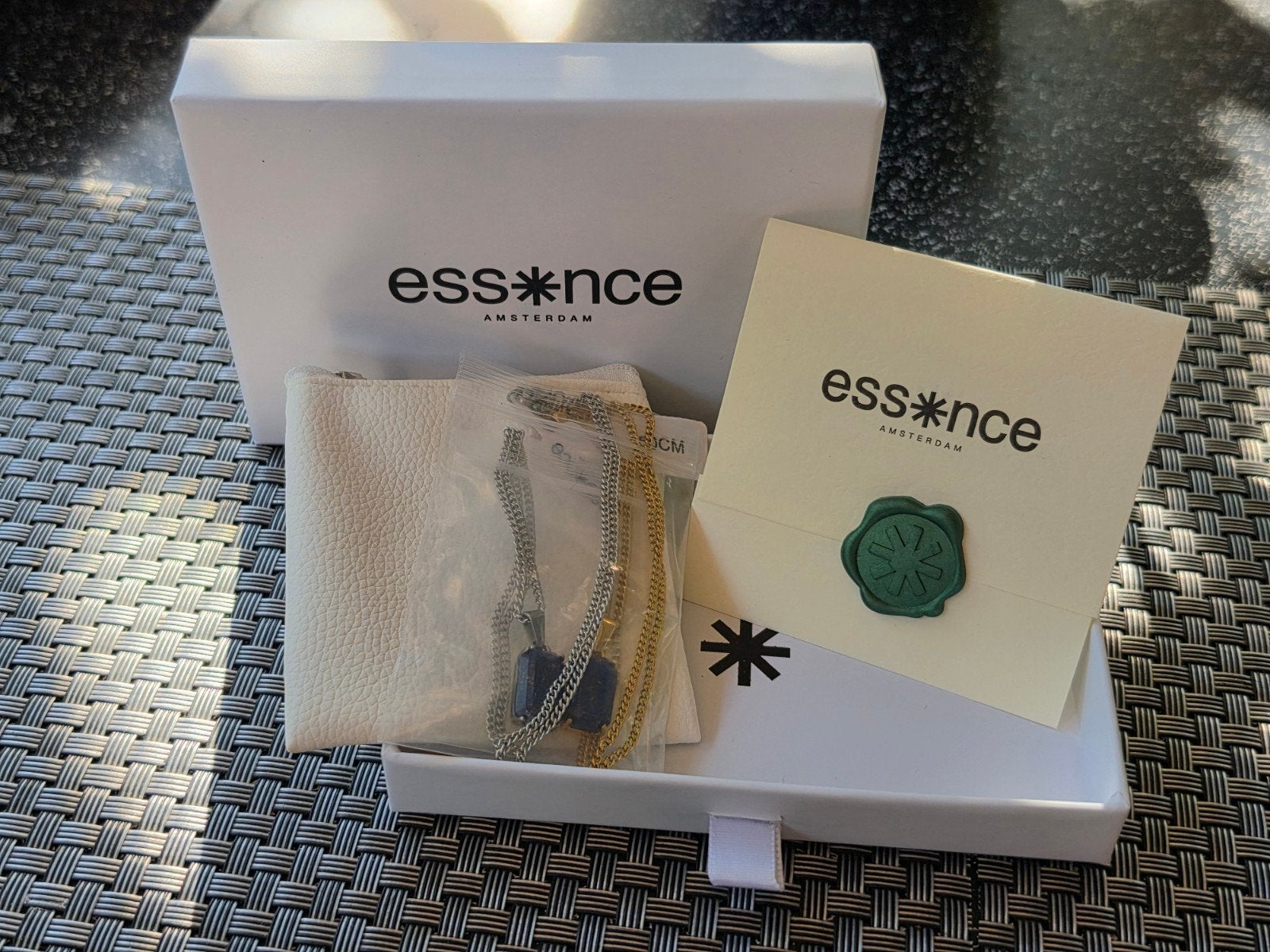 Essence Amsterdam Azure kettingen goud + zilver 50 cm, Ophalen of Verzenden, Nieuw