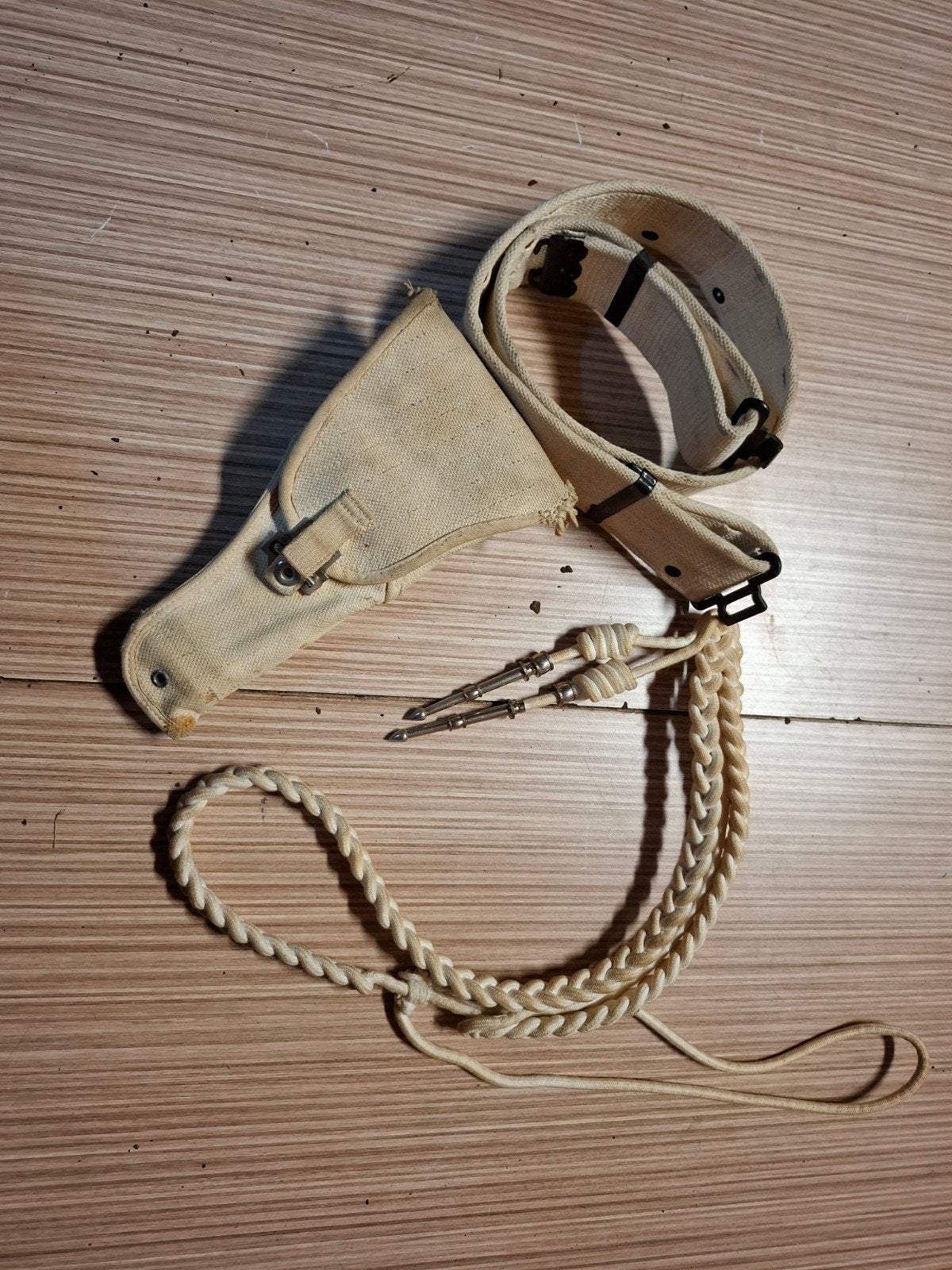 Kmar koppel, holster en nestel, Ophalen of Verzenden, Landmacht, Nederland, Embleem of Badge