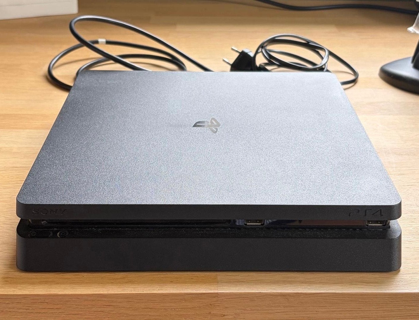 PlayStation 4 / PS4 met 2 controllers & 11 spellen, Ophalen, Gebruikt