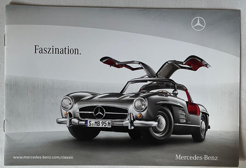 Mercedes-Benz museum brochure - folder, Ophalen of Verzenden, Zo goed als nieuw, Auto's