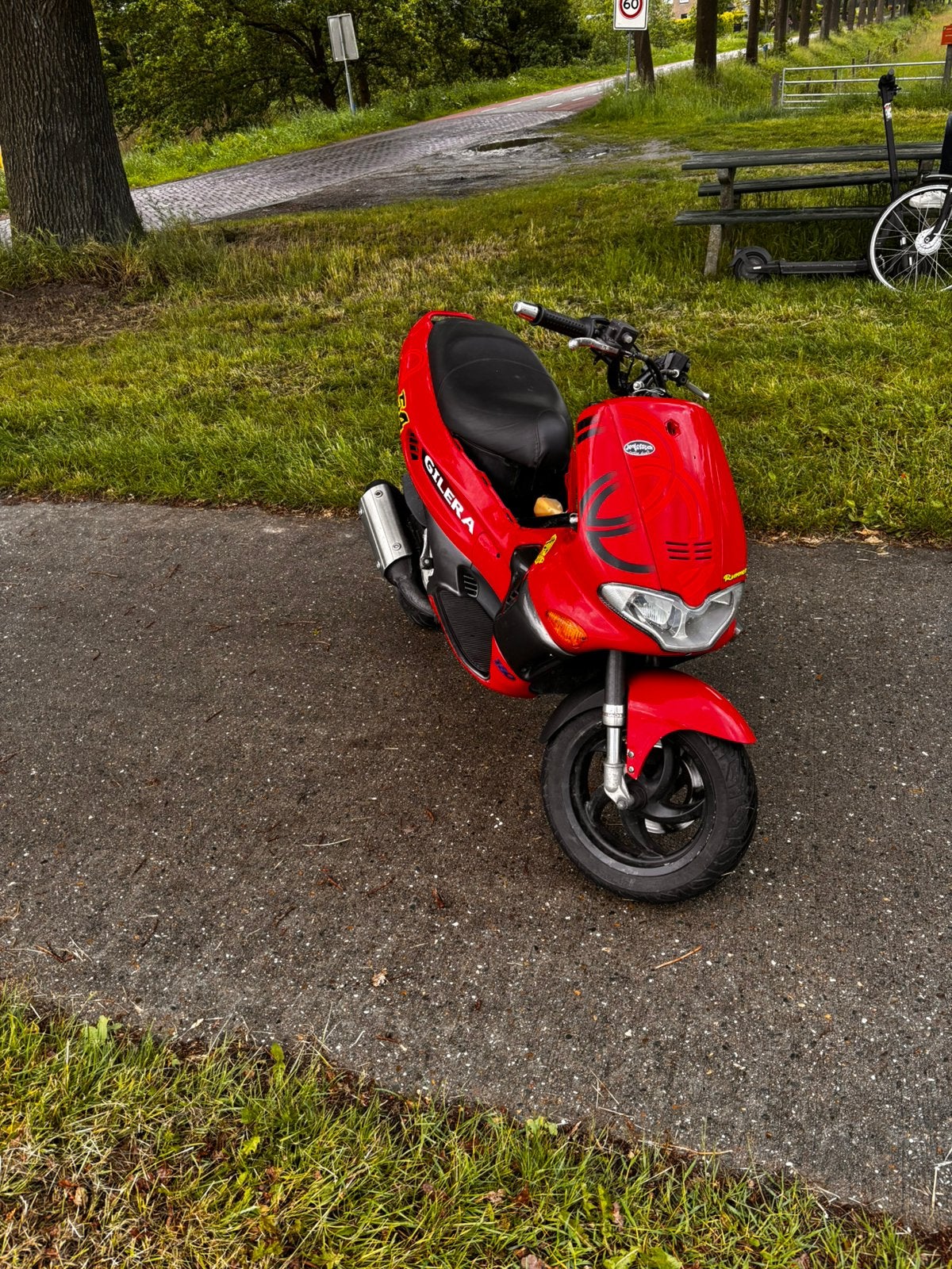 Runner 180 dd brom, Ophalen, Tweetakt, Gebruikt, Overige modellen