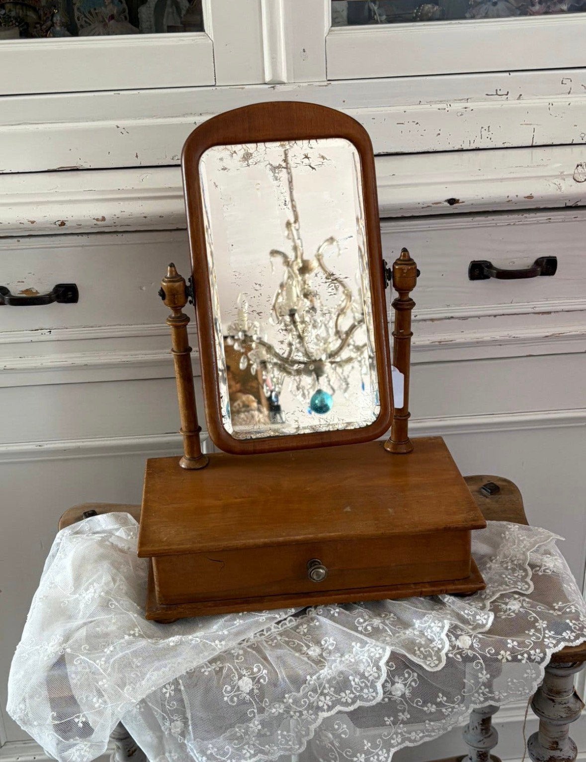 Antieke kleine houten kaptafeltje met spiegeltje, Antiek en Kunst, Ophalen of Verzenden
