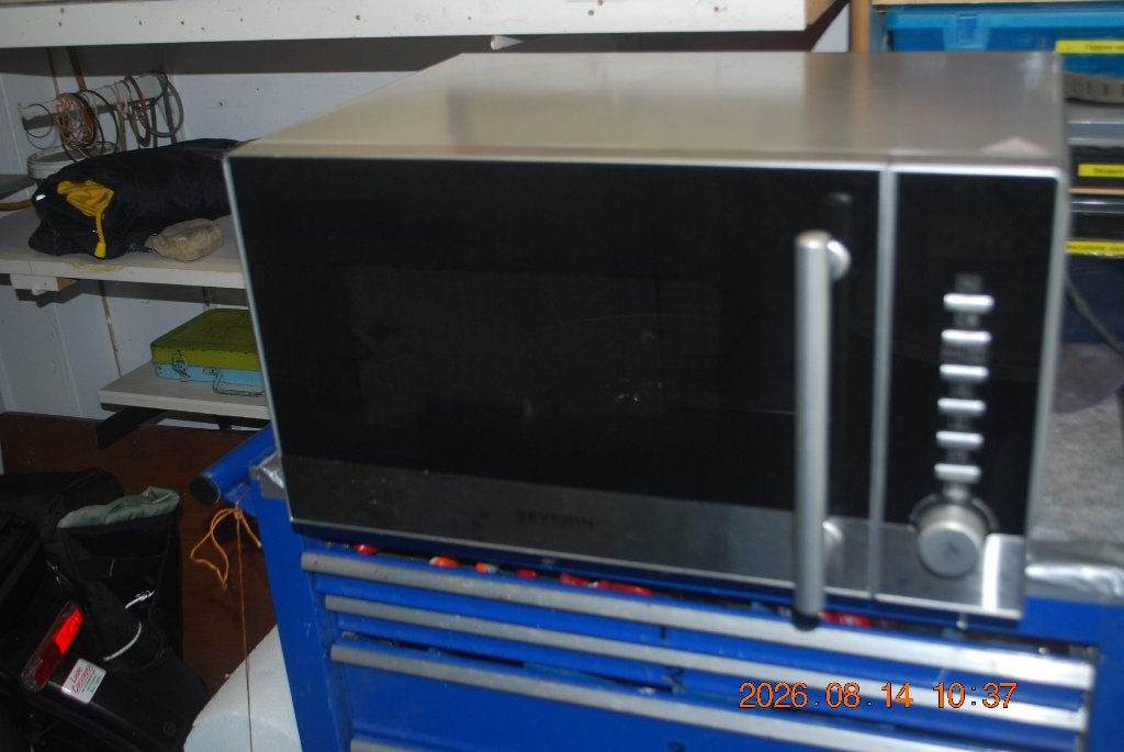 Magnetron, grill, hete lucht, Ophalen, Combimagnetron, Gebruikt, Minder dan 45 cm