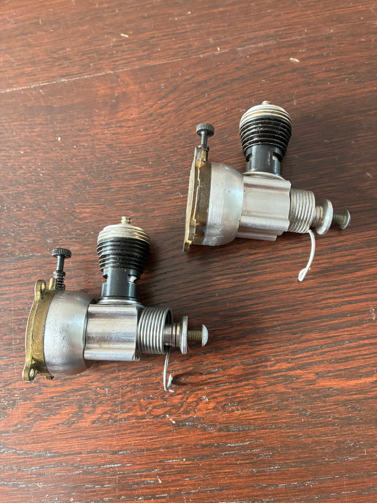 Te koop 2 Cox engine 0.49, Ophalen of Verzenden, Zo goed als nieuw, Groter dan 1:72, Overige merken