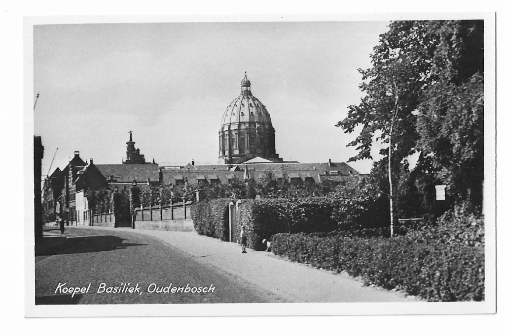 Oudenbosch, Koepel Basiliek, Ophalen of Verzenden, 1940 tot 1960, Ongelopen, Noord-Brabant