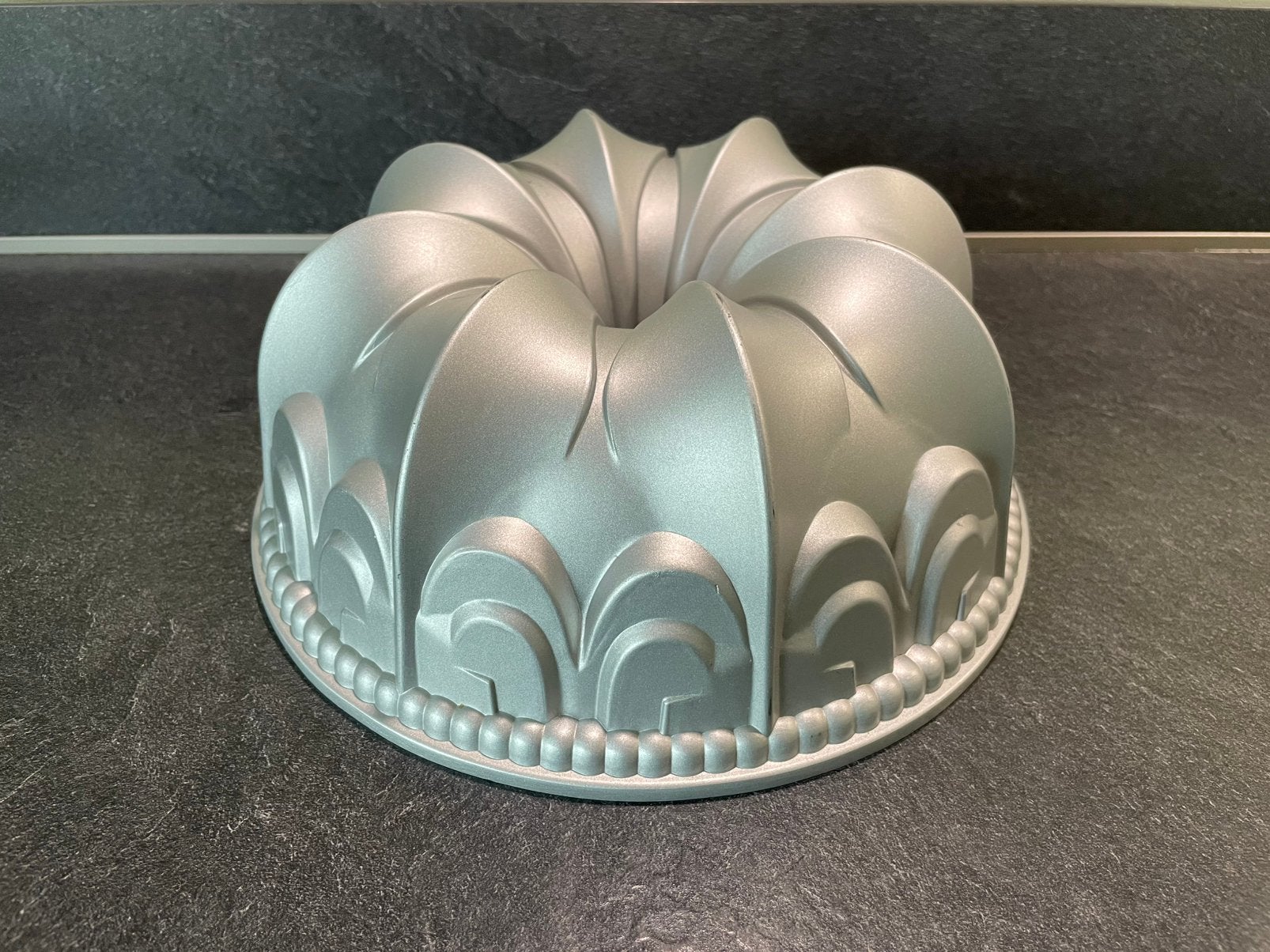 Grote tulband bakvorm - 24 cm, Overige materialen, Overige typen, Ophalen of Verzenden, Zo goed als nieuw