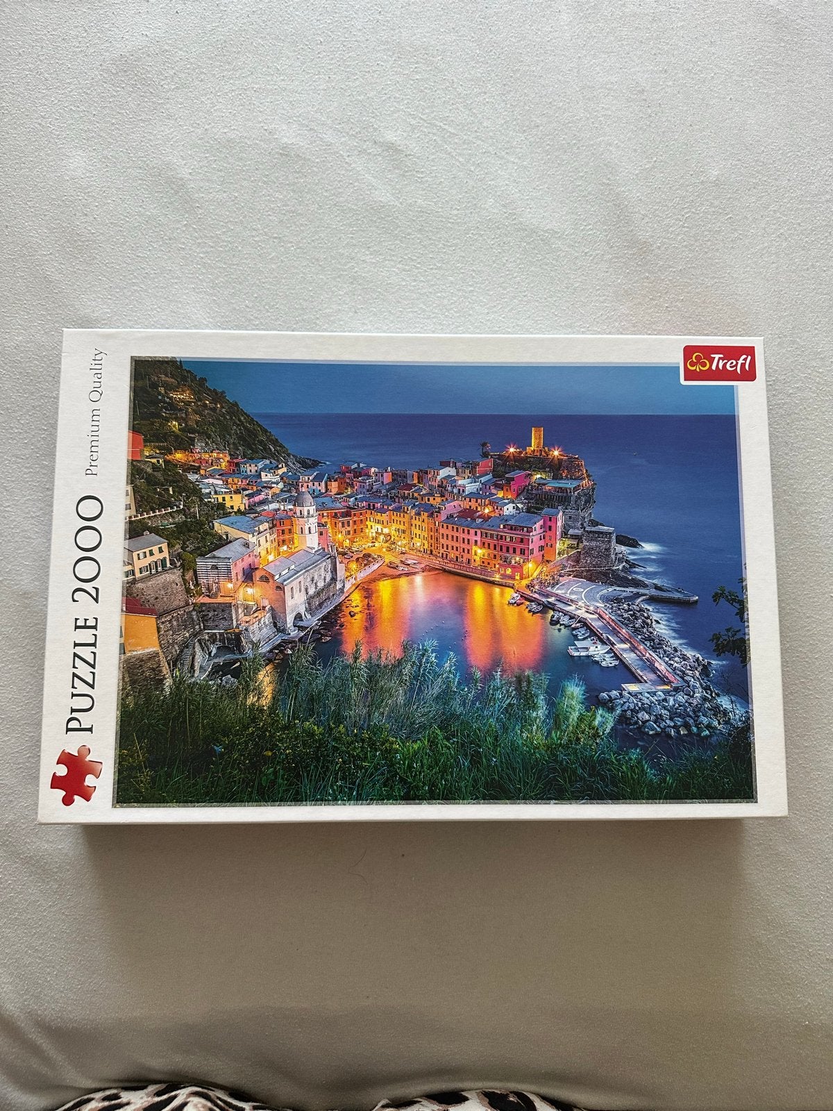 Trefl Legpuzzel 2000 stukjes - Vernazza bij schemering, Ophalen of Verzenden, Meer dan 1500 stukjes, Nieuw, Legpuzzel