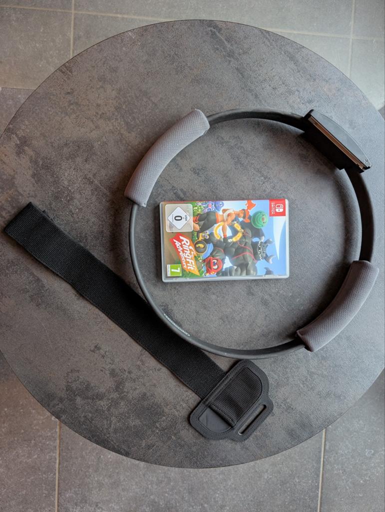 Ring Fit Adventure voor Nintendo Switch, Spelcomputers en Games, Spelcomputers | Nintendo Switch, Zo goed als nieuw, Met games