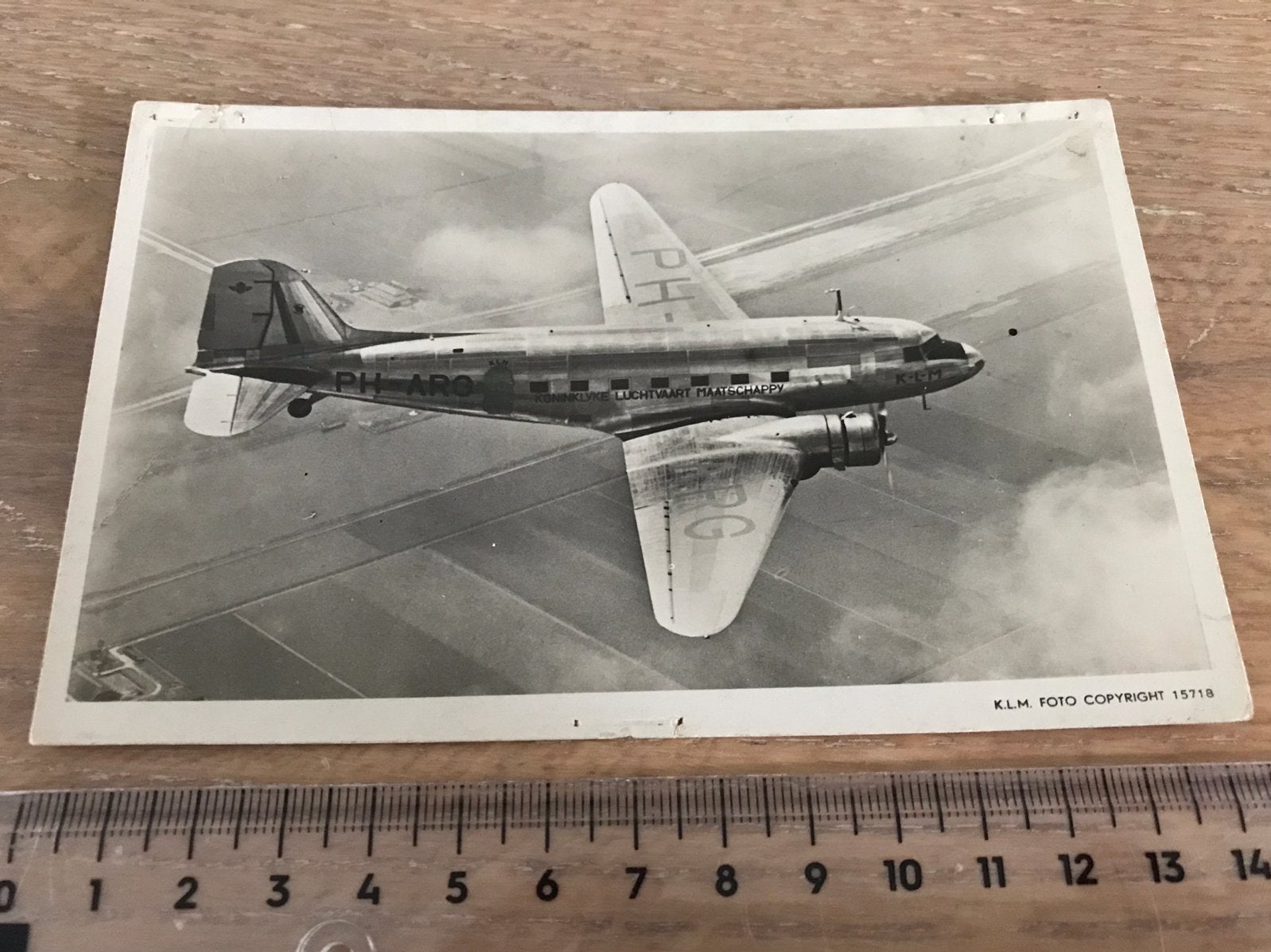 Douglas DC3 Dakota vliegtuig PH-ARG KLM Luchtvaart kaart 30s, Ophalen of Verzenden, Zo goed als nieuw, Kaart, Foto of Prent
