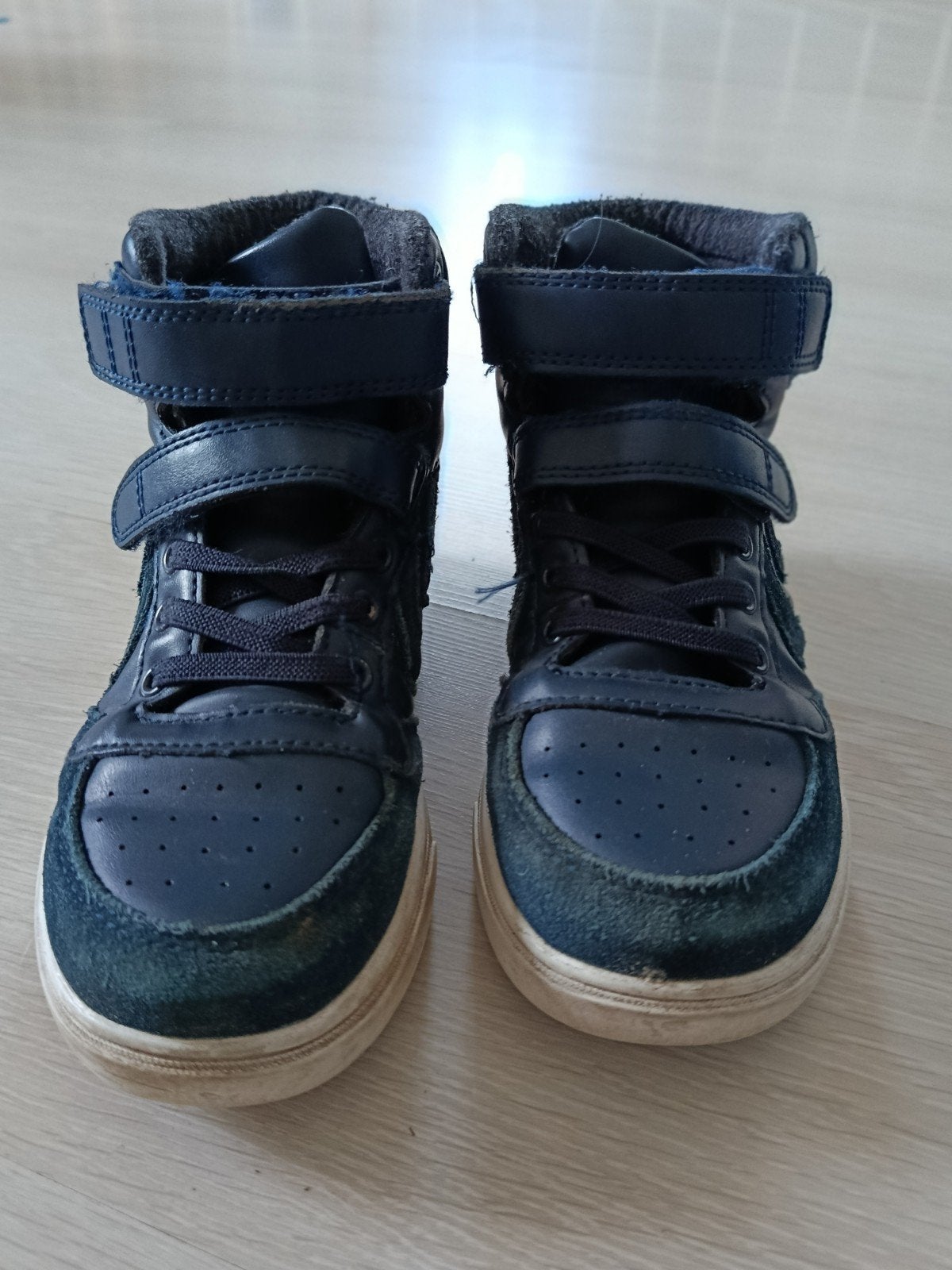 Hummel hoge sneakers maat 32 - Donkerblauw, Gebruikt, Jongen of Meisje, Schoenen, Ophalen of Verzenden