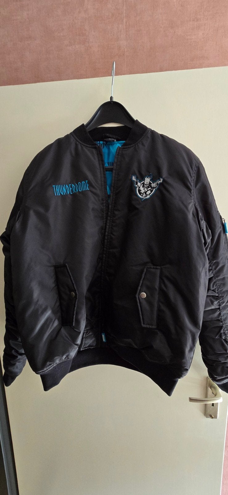 Thunderdome Bomberjack Zwart Maat M, Maat 48/50 (M), Thunderdome, Zwart, Nieuw