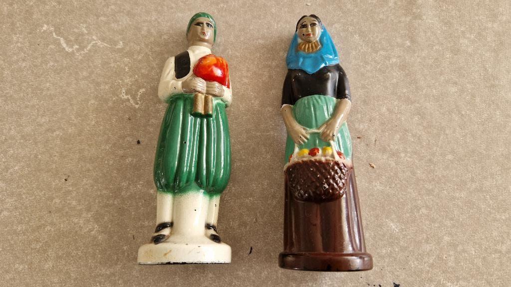 2 oude likeur beeldjes flesjes, Ophalen of Verzenden, Gebruikt, Mens