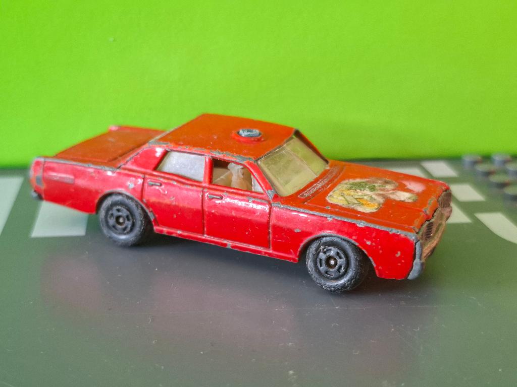 Matchbox 59 - Mercury Park Lane Fire Chief [rood] 1/64, Ophalen of Verzenden, Gebruikt, Auto
