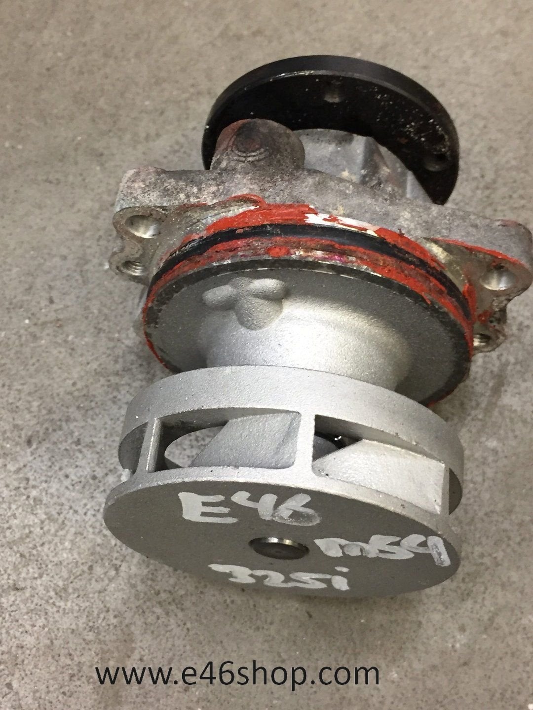 Waterpomp BMW E46 320i 325i 330i m54 motor, Auto-onderdelen, Gebruikt, -, -, Ophalen of Verzenden